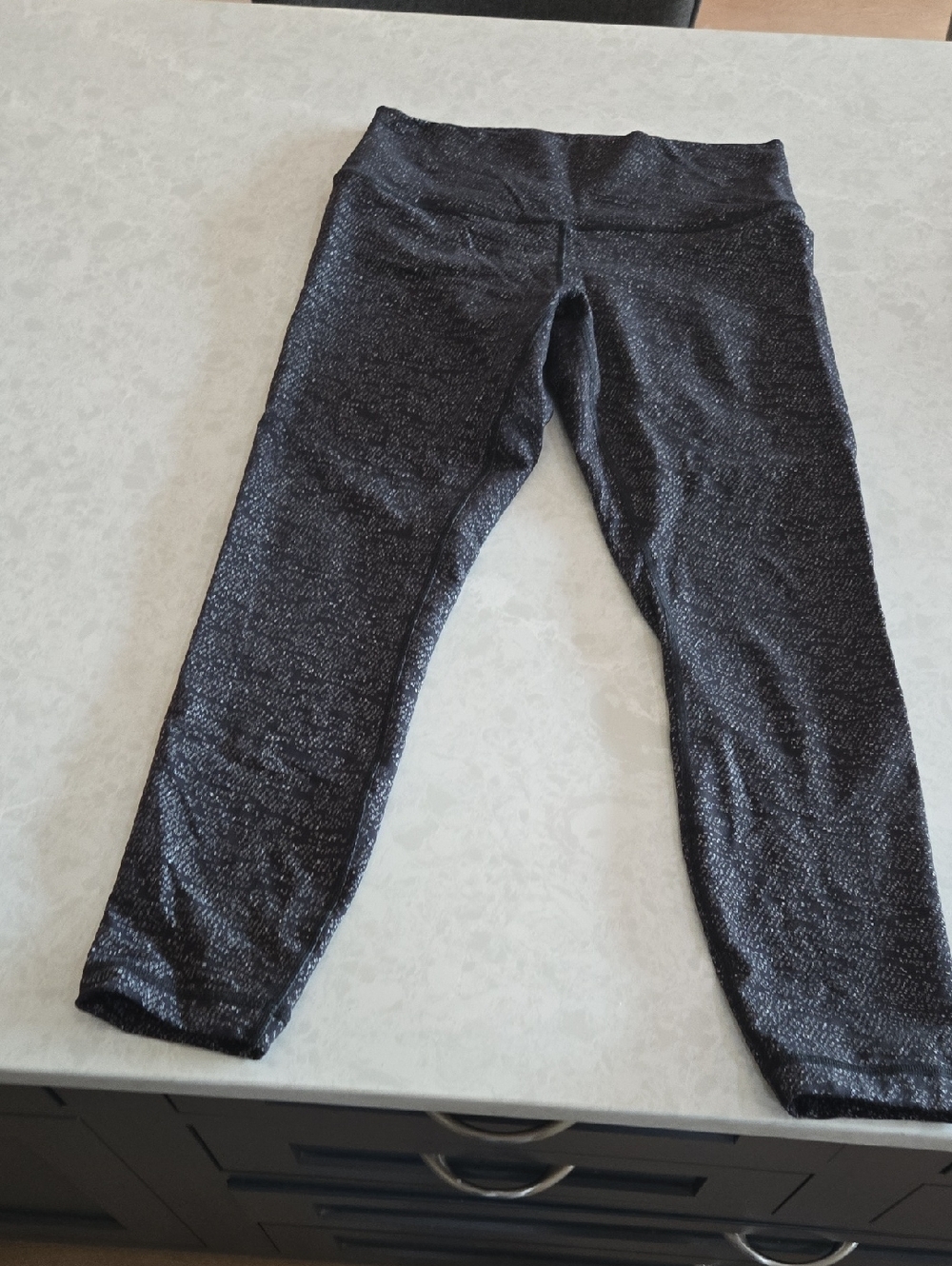 Lululemon Wunder Under Black And White 7/8 Leggings Size 10